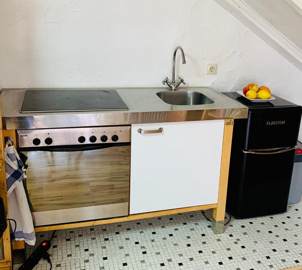 Studio Apartment In Direkter Naehe Zur Uniklinik Homburg Homburg  Eksteriør billede